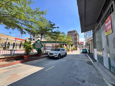 Bán 40m2 đất, đức thượng,hoài đức,hà nội, lô góc 20m ra ô tô. 2