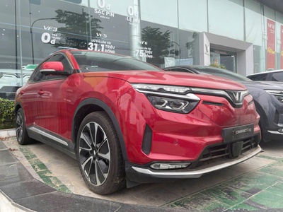 Vinfast Vf 8 Lướt   Ưu Đãi 120tr   Nhận Xe Ngay 3
