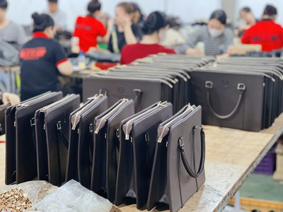 Xưởng chuyên sản xuất CẶP DA THẬT, DA PU cho ĐẠI HỘI CHI BỘ - VAT đầy đủ - Nhận đơn SL ít 1