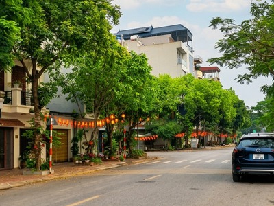 Đất tđc việt hưng 90m2   mặt công viên- view panorama   20.x tỷ  0372311369 0