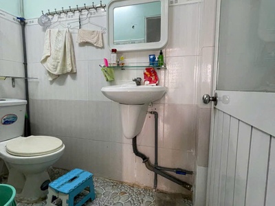 Hxh thông - 2 tầng - 56m2, tt hiệp - q.12 . 4