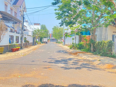 Đất 2 mặt tiền lô 90, trung tâm đức trọng, lâm đồng 0