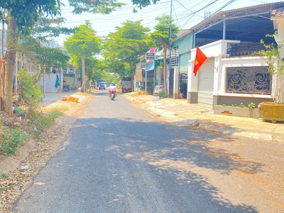 Đất 2 mặt tiền lô 90, trung tâm đức trọng, lâm đồng 1