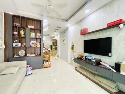 Bán nhà 2 tầng võ văn hát long trường thủ đức - 52m2 - hẻm ô tô - giá 4.8 tỷ 0