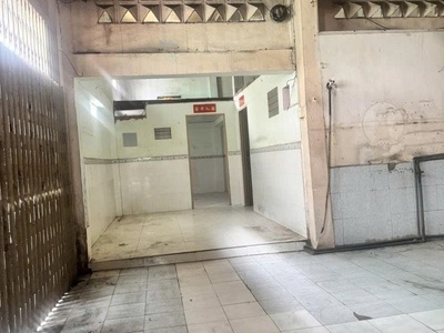 Bán nhà hẻm 8m minh phụng - gần hồng bàng, 7,1x22m, cấp 4 - tiện mua xây mới, chỉ 17,9 tỷ. 2