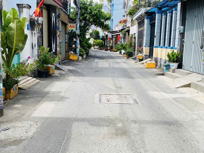 Siêu phẩm liên khu 5-6 ngay chợ giáp tân phú hẻm 8m thông 64m2 -5 tầng nhỉnh 6 tỷ 0