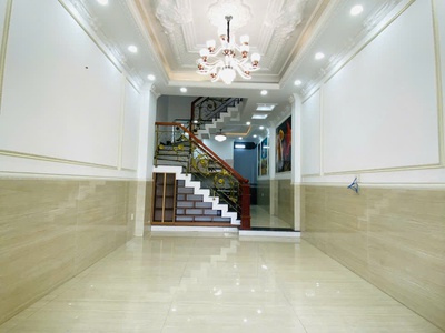 Siêu phẩm liên khu 5-6 ngay chợ giáp tân phú hẻm 8m thông 64m2 -5 tầng nhỉnh 6 tỷ 1