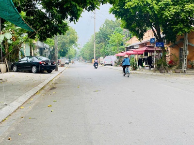 Bán đất mặt đường Lê Quý Đôn, Liên Bảo, Vĩnh yên, Vĩnh Phúc. DT 115m2 giá chỉ 5.6 tỷ 2