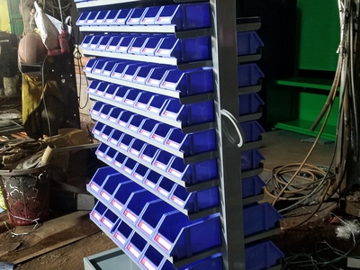 Kệ dụng cụ cơ khí VT-K06, kệ để ốc vít, linh kiện điện tử là mẫu kệ dụng cụ, kệ để khuôn mẫu 0