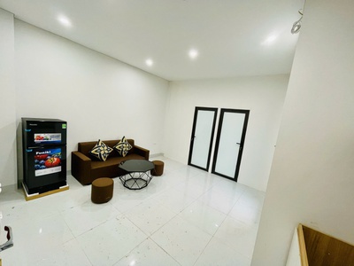 Cho thuê căn 2pn 1pk full đồ cực đẹp, sạch thoáng ngõ 171 nguyễn ngọc vũ 2