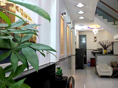 Hiếm  nhà mới 58m    4pn   hẻm xe tải thông   gần lê văn chí   7.3 tỷ 4