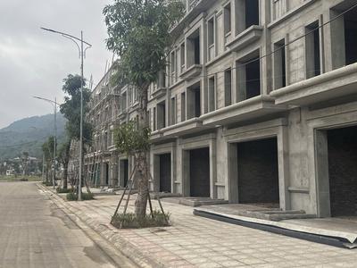 Bán lô đất trung tâm thành phố Hòa Bình, 18tr/m 6