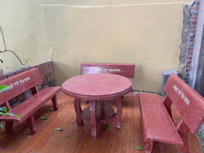 Bàn ghế đá Bình Dương 1