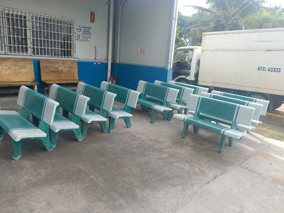 Ghế đá sân trường 0