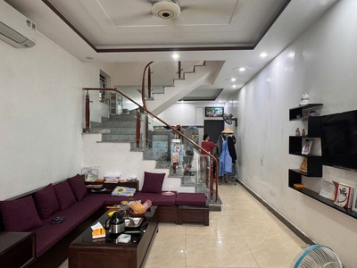 Bán Nhà Độc Lập Kiều Hạ 52m2 Có Sân Cổng Riêng, Giá Cực Tốt 3.2 Tỷ 6