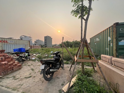 Bán đất TĐC Đống Chuối, Hùng Vương, Hồng Bàng   75m , đường 13,5m, hướng Đông Nam, giá 4,1 tỷ 0