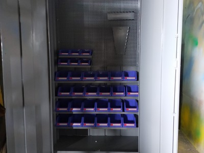 Tủ dụng cụ cơ khí VT-T11, tủ dụng cụ kết hợp VT-T11, tủ dụng cụ 2 cánh treo đồ 3