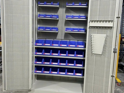 Tủ dụng cụ cơ khí VT-T10, tủ dụng cụ kết hợp VT-T10, tủ dụng cụ 2 cánh treo đồ 1