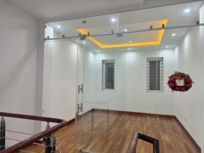 Bán nhà phân lô quân đội ngõ phố lê trọng tấn, tx, 53m2 4tầng giá hơn 17 tỷ, gara oto, ở cực sướng, 3