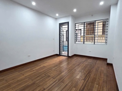 Bán nhà phân lô quân đội ngõ phố lê trọng tấn, tx, 53m2 4tầng giá hơn 17 tỷ, gara oto, ở cực sướng, 2