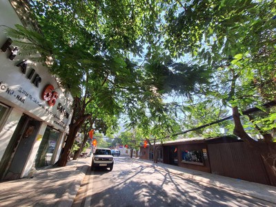 Đất kdc làng đại học, 10x25m, 20 tỷ, xây dựng 7 tầng 0