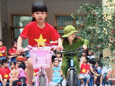 Bộ đèn tín hiệu giao thông thông cỡ 1m2 cho Nhà trường dạy trẻ học giao thông 0945802244 2