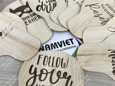 Cung cấp quạt mo khắc laser - đẹp lạ, cực chất 0