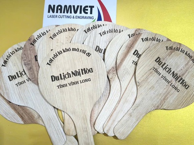 Cung cấp quạt mo khắc laser - đẹp lạ, cực chất 1