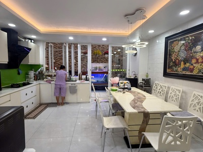 NHà 5x20m Hầm 4 Tầng Đường 2 Khu kim sơn Phường Tân Phong Q7. có Thang máy 8