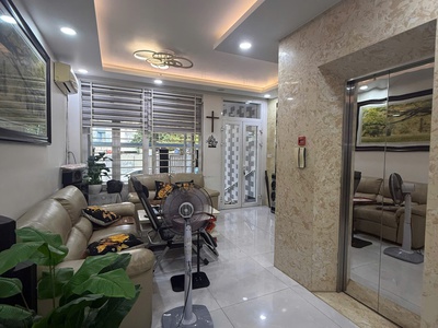 NHà 5x20m Hầm 4 Tầng Đường 2 Khu kim sơn Phường Tân Phong Q7. có Thang máy 3