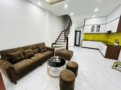 vị trí trung tâm ngọc thụy long biên 2