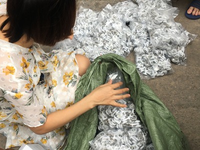 Cc sỉ lẻ Bánh xe chạy rèm, bánh xe có móc treo, bánh xe rèm ngăn lạnh, bánh xe rèm nhựa PVC 6