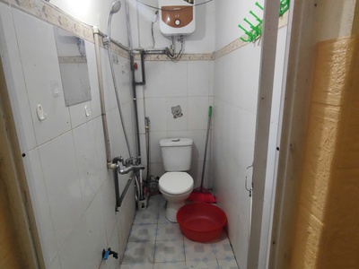 Cho thuê phòng khép kín đường Lạc Long Quân 2