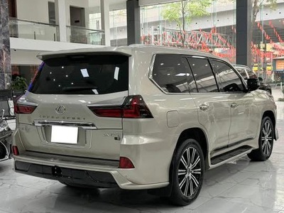 Bán Lexus LX570 Trung Đông, sản xuất 2018. 5