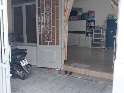 5.5tr  Cho thuê nhà Đường 11, P.Trường Thọ. 5x13m 1PN1wc hẻm xe hơi. 3