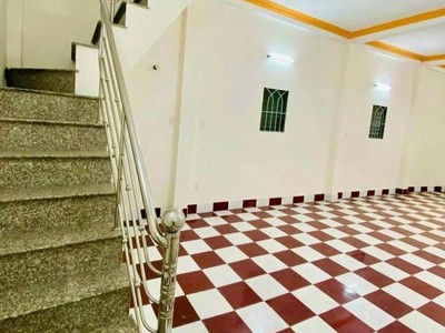 10tr Cho thuê nhà Đường số 4 Linh Tây, DT 105m 4PN2WC sân rộng gần chợ giá 10tr/tháng. 8