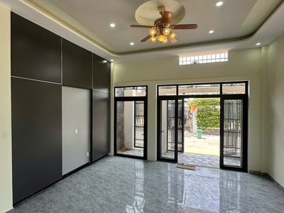 Bán nhà 3 tầng 2 mặt tiền đường Tôn Đản nối dài gần cầu vượt Hoà Cầm - 5,49 tỷ 1