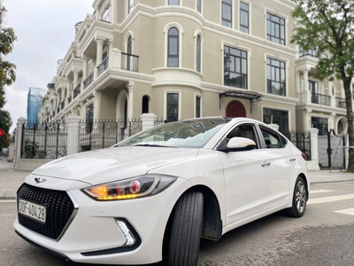 Bán Xe Hyundai Elantra 2018   Giá Tốt Cho Người Thiện Chí 4