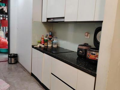 Chính chủ cần cho thuê CC 3PN, 2WC, 110m2 tại Số 107, Chung cư The Legacy, 18 triệu VND 0