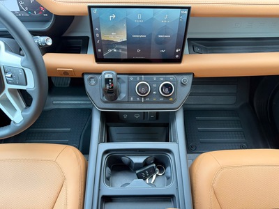 Bán Land Rover Defender HSE LE 2022, cực chất cho ae đam mê 9