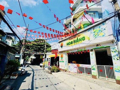 Nhà đẹp   2 mặt tiền   sát aeon   80m    khu sầm uất   giá tốt 7.x 2