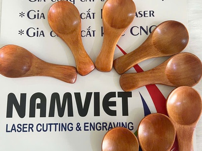 Laser Nam Việt cung cấp mâm, khay gỗ khắc logo theo yêu cầu 11
