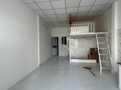 8tr  Nhà hẻm 6m đường 22 Linh Đông   70m    cấp 4   1PN 1WC   sân đậu ô tô 0