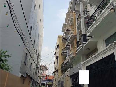 Nhà phố trung tâm siêu đẹp chỉ 9tỷ1 tl rẻ hơn 300triệu so với khu vực. 3