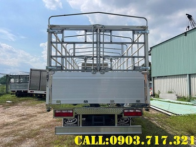 Công ty Phú Mẫn bán xe tải 8t5 mui bạt bửng nhôm 2