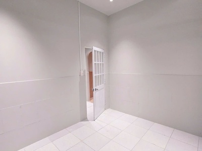 Bán nhà 1/ hương lộ 2, btđa  cũ  - 84m2  4.2x20m  - chỉ 55 triệu m2 - gần bệnh viện bình tân 1