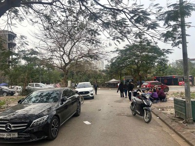Bán đất khu đấu giá kiến hưng   đối diện trường thcs mậu lương - kinh doanh đỉnh - chỉ 14,5 tỷ 0