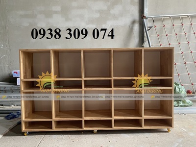 Tủ balo mầm non mẫu giáo, tủ đựng cặp dép mẫu giáo 3