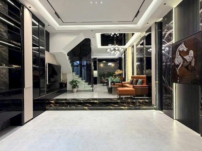 Nhà đẹp long lanh có thang máy, nội thất cao cấp, cạnh phú mỹ hưng 0