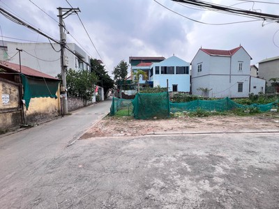 Cần bán lô góc 58,3m2 đất mặt đường Lê Xá, Bát Tràng. Đường thông ô tô 7 chỗ, ngay cạnh Công Viên 0